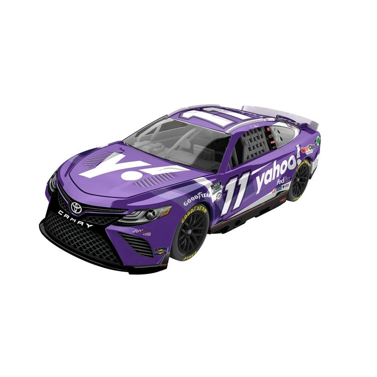 2025 DENNY HAMLIN #11 Sport Clips Darlington Win 1:64 Nascar Diecast In Stock 2025 DENNY HAMLIN #11 Sport Clips Darlington Win 1:64 Nascar Diecast In Stock