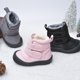 thumbnail image 3 of Botas de nieve de invierno para niños con forro polar, zapatos casuales de algodón, botas de algodón para bebés de hombres y mujeres con fondo suave y cálidas, 3 of 6