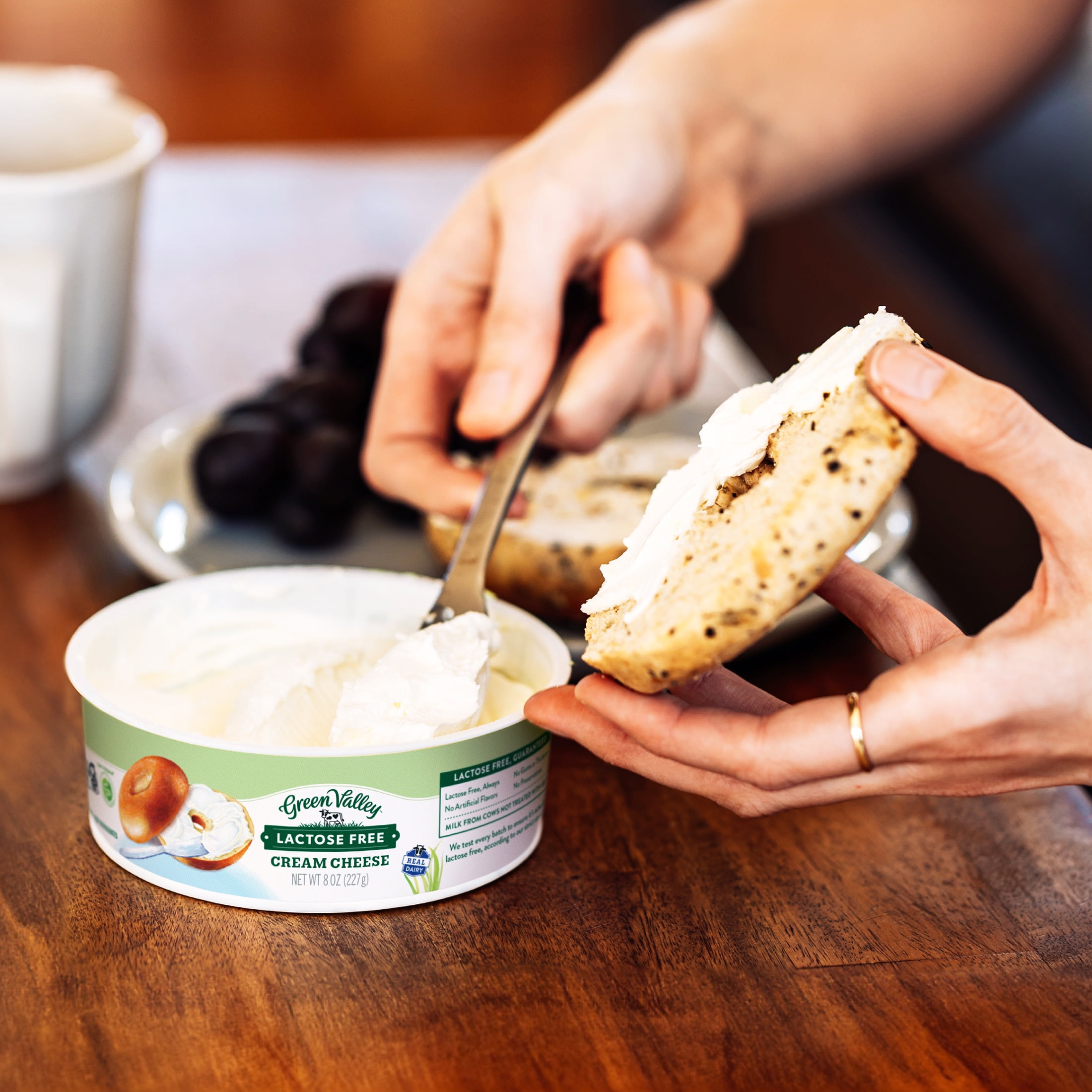 Green Valley Lactose Free Cream Cheese, Spreadable 8 oz Tub