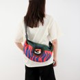 thumbnail image 2 of Bolso de media luna, nueva tendencia, versátil, impermeable, para mujer, bolso cruzado con patrón digital, gran capacidad, moderno, bolso de un solo hombro, 2 of 5