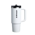 thumbnail image 1 of TERMO QUENCHER PROTOUR 30oz CHALK MARCA STANLEY, 1 of 3