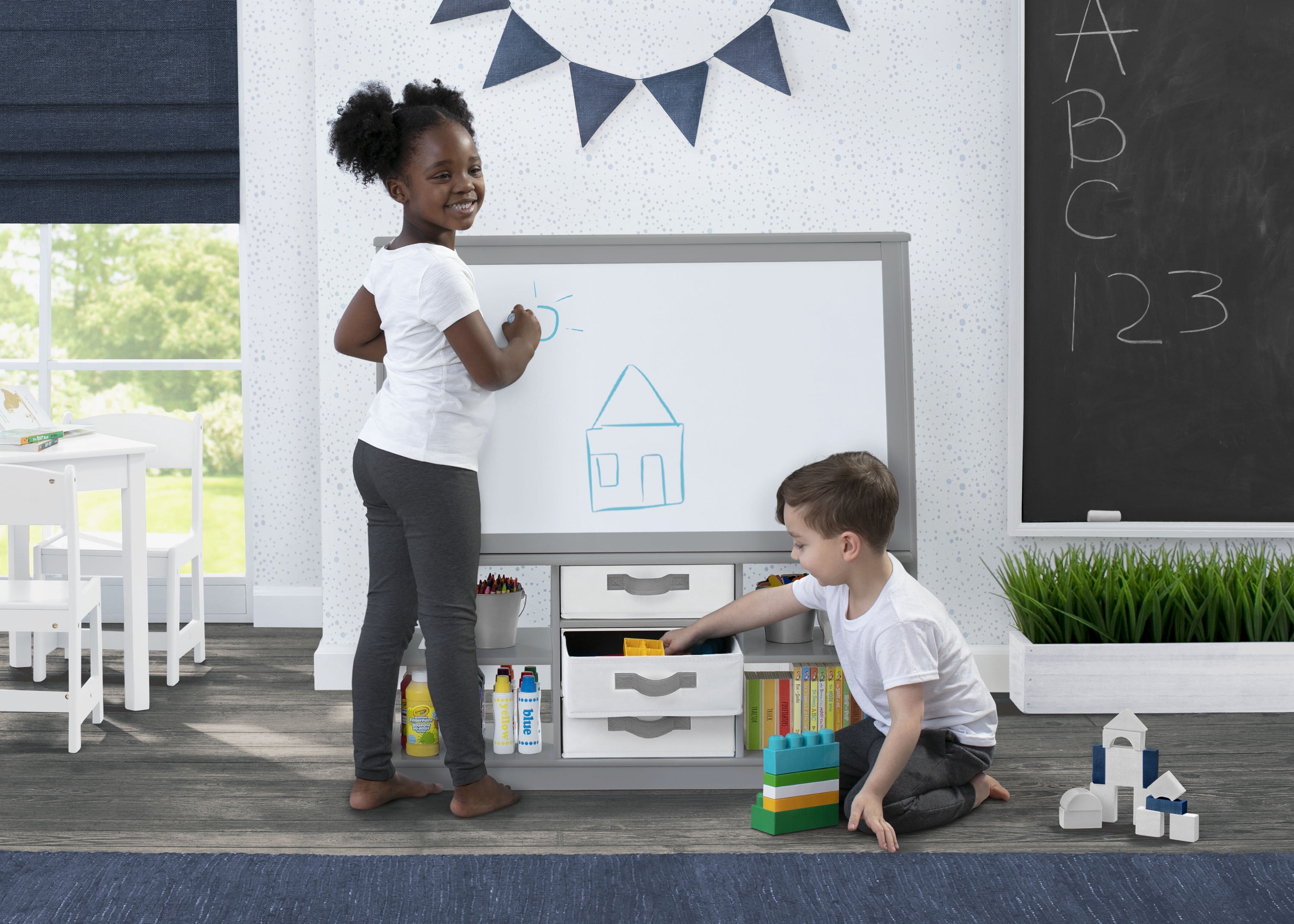Delta Children At-Home Artist Center Deluxe - Double-Sided Easel, Greenguard Gold Certified, Grey