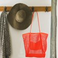 thumbnail image 1 of Sac de Plage en Maille avec Poche Extra Large Sac de Plage Léger Pliable Sac à Bandoulière Réutilisable Sac de Transport en Maille Résistant aux Déchirures Sac de Plage en Maille Décontracté pour Femmes Vacances Plage, 1 of 9