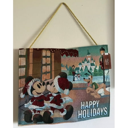 Disney Parks Mickey Minnie and Pluto Christmas Holiday Light Up Tapestry New Tag