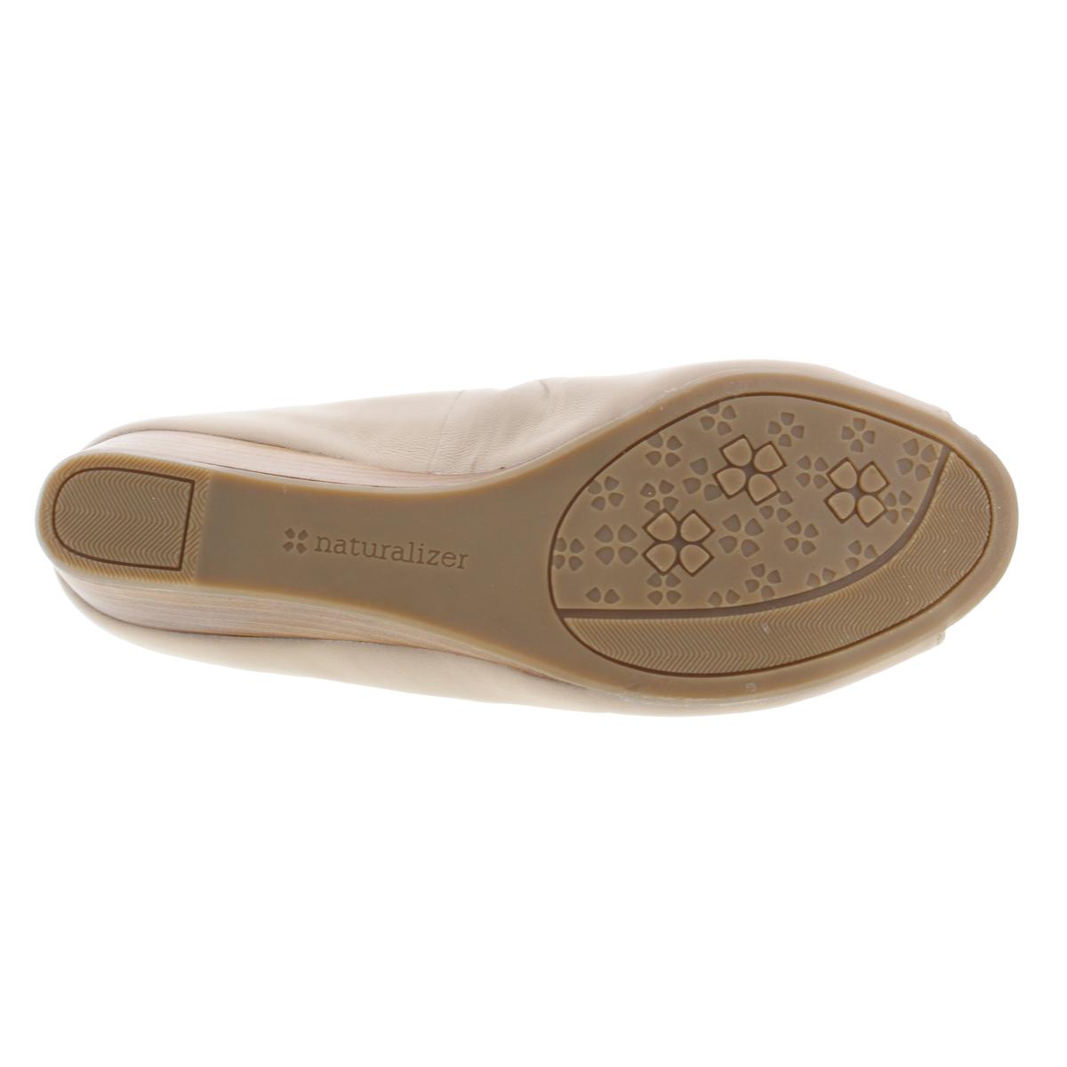 naturalizer contrast wedge