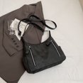 thumbnail image 1 of Bolso de gran capacidad para mujer, otoño e invierno 2025, nuevo bolso bandolera con textura esmerilada, bolso de hombro nicho, bolso de mano para mujer, 1 of 5