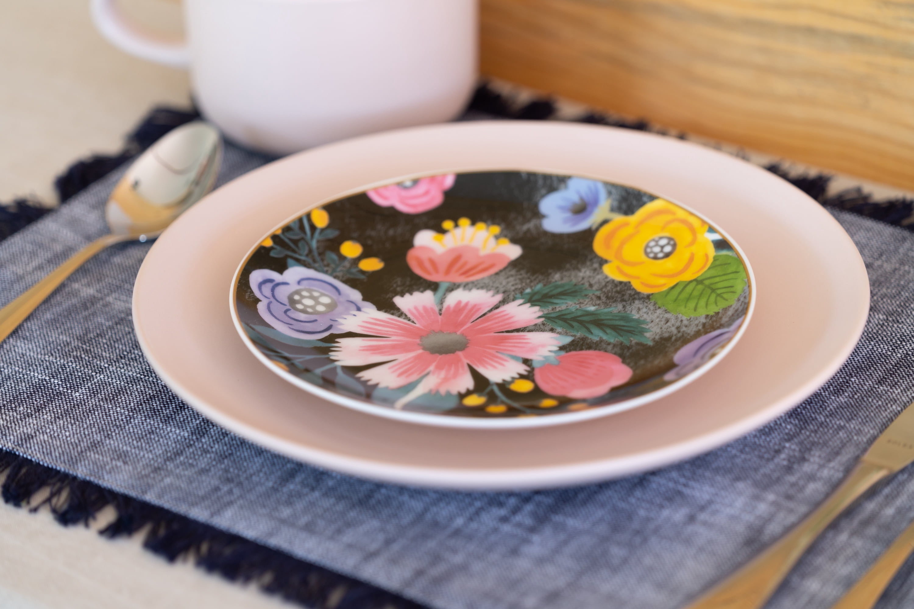 10 Strawberry Street Floral Ceramic Salad Plate, Set of 6, Black