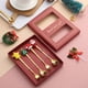 thumbnail image 4 of Juego de cucharas navideñas de acero inoxidable con tema de árbol, Papá Noel y estrella. Cucharas para remover café. Utensilios de cocina festivos con caja de regalo, 4 of 7