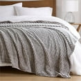 thumbnail image 2 of Madison Park Carved Plush Traditional Polyester Fabric Twin Blanket in Brown, 2 of 6
