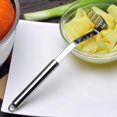 thumbnail image 2 of Presse-purée, Presse-Purée en Acier Inoxydable, Gadget de Cuisine et de Cuisson, 2 of 5
