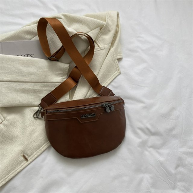 Sac de Poitrine Rétro Polyvalent en PU Sac Banane Portable pour Voyage École Magasinage