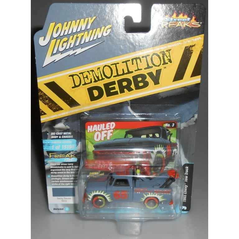 Johnny Lightning 1965 Chevy Tow Truck Demolition Derby Gray