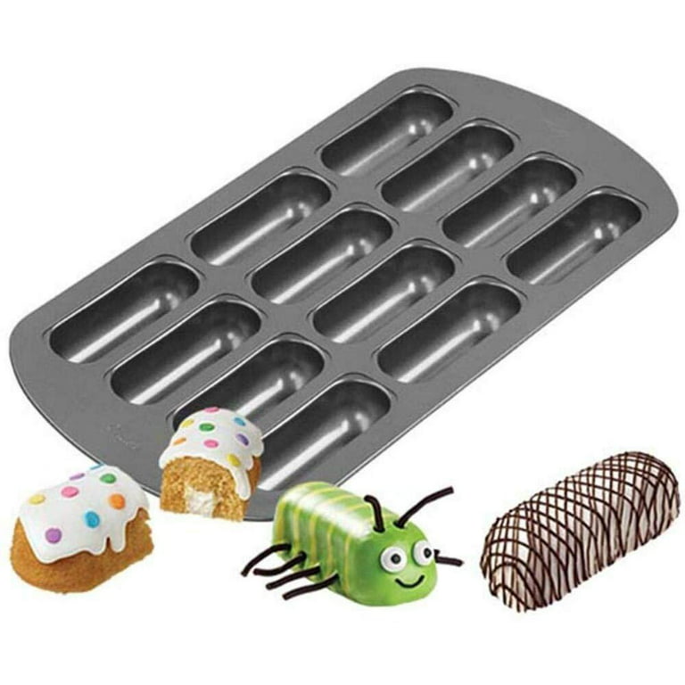 Pastry Chef's Boutique 10632 Non-Stick Voyage Cake Pan with