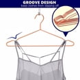 thumbnail image 3 of Colgador de ropa Amber Home, 30 unidades, 17 pulgadas, metal dorado rosado, 3 of 7