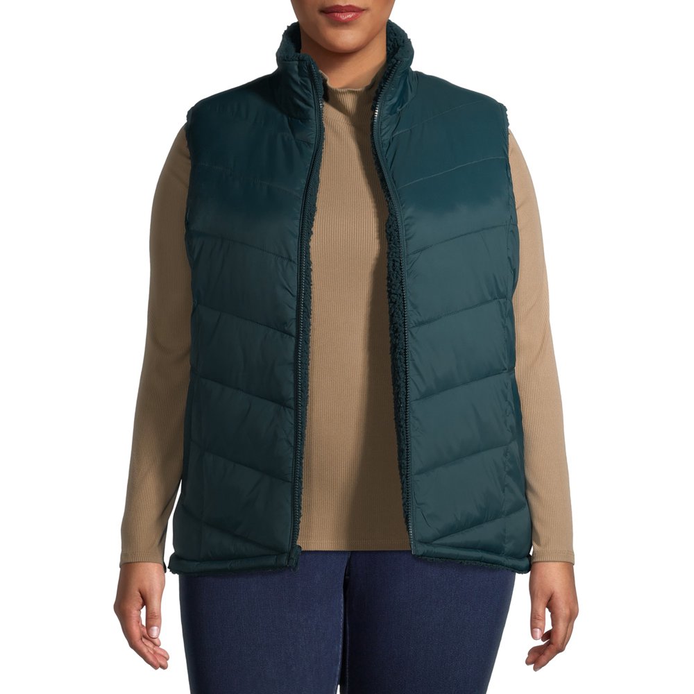 Time and Tru Time and Tru Women's Plus Size Reversible Puffer Sherpa