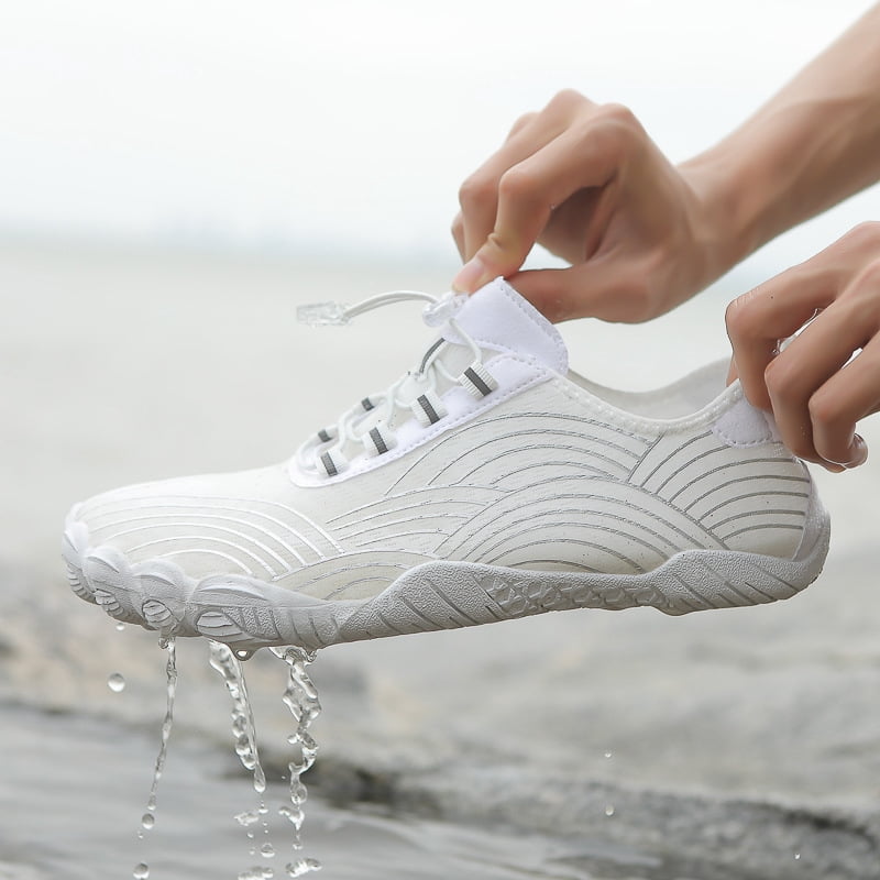 Season New Upstream Shoes Men's Lightweight Breathable Wading Beach Shoes-Cut Outdoor Hiking Shoes