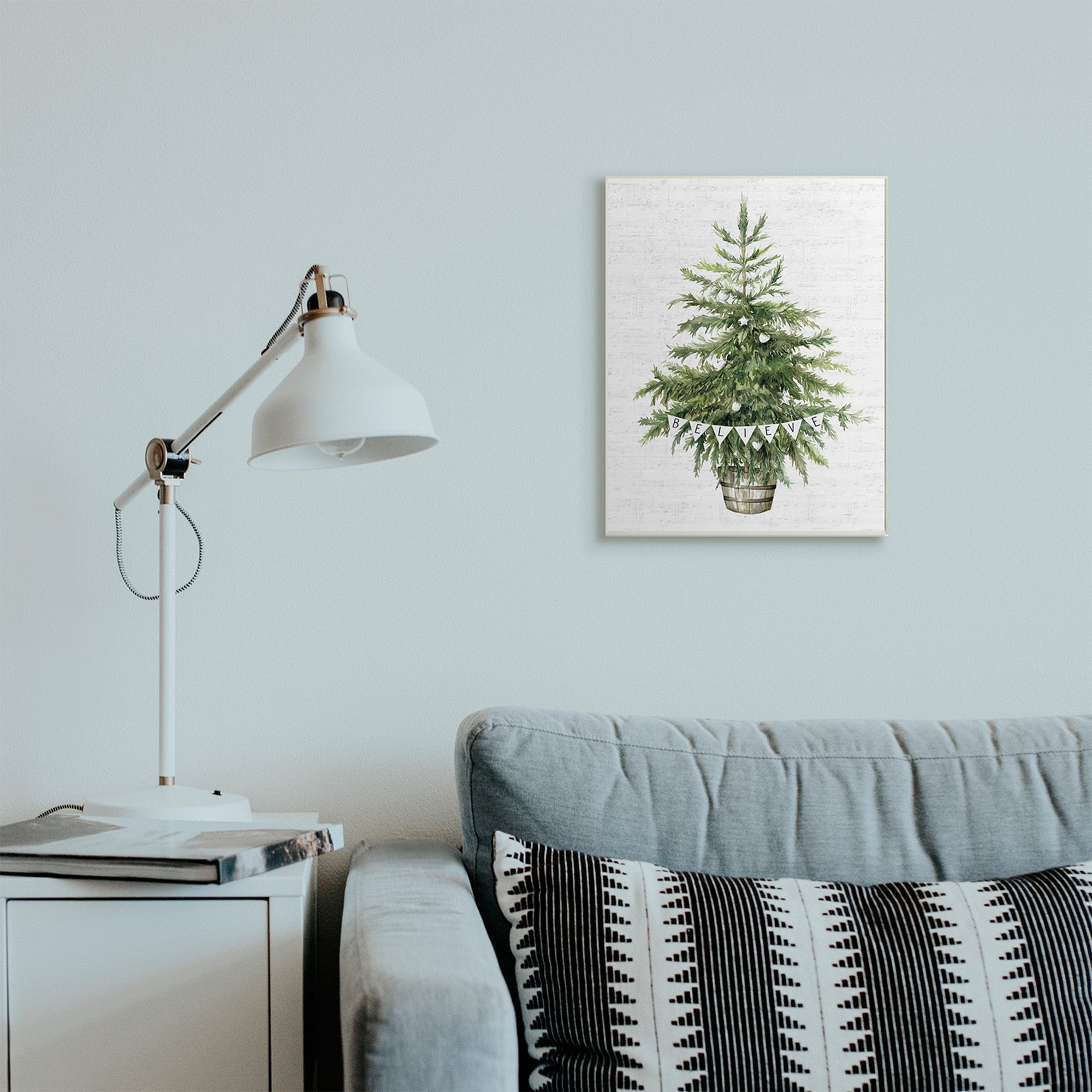 Stupell Industries Holiday Green Fir Tree with Believe Phrase Holiday Painting Wall Plaque Art Print Wall Art, 13 x 19