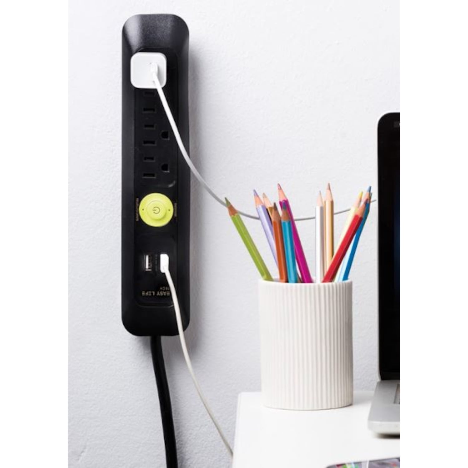 4 Outlet, 2 USB Power Strip Surge Protector by Easylife Tech - Black