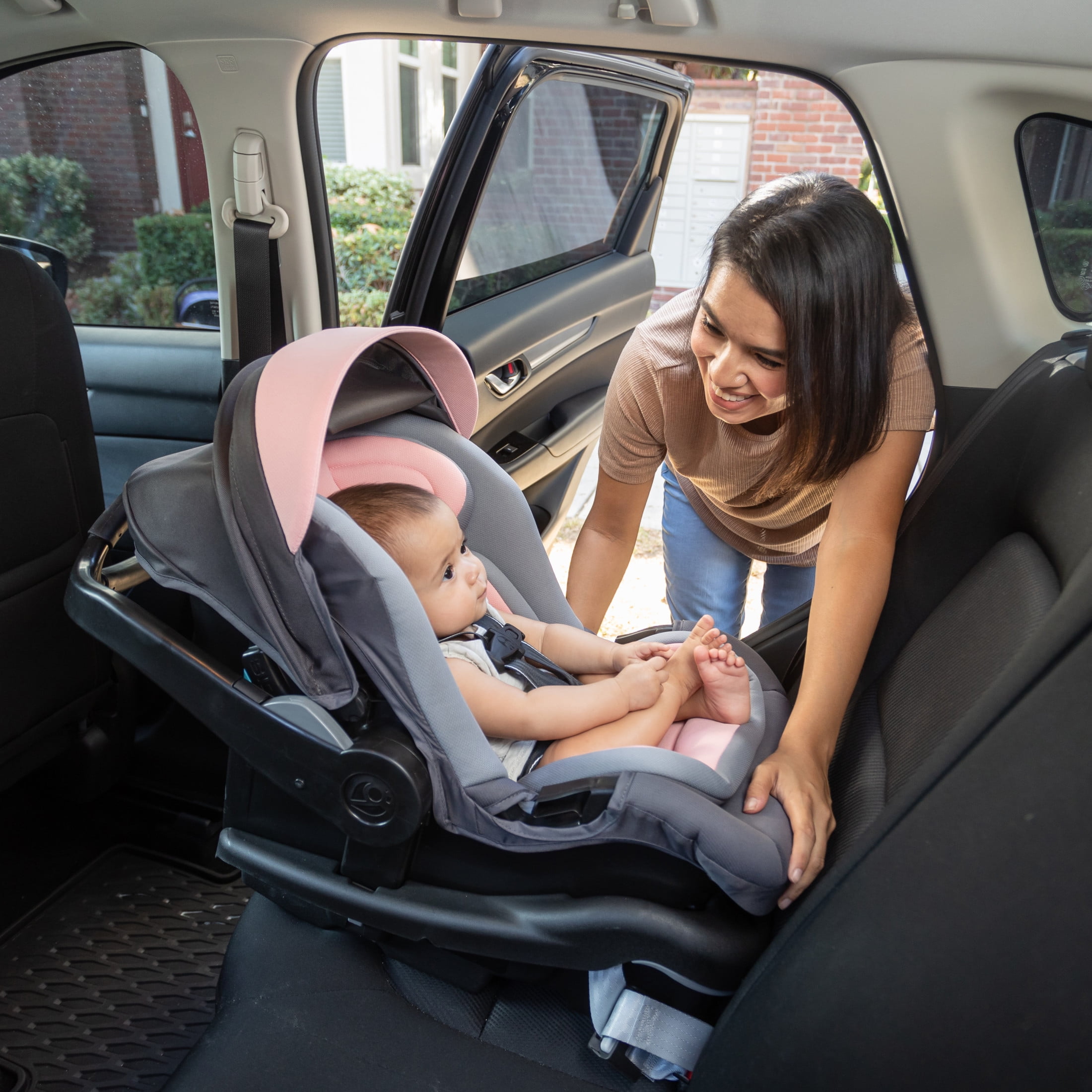 Baby Trend Secure-Lift Infant Car Seat