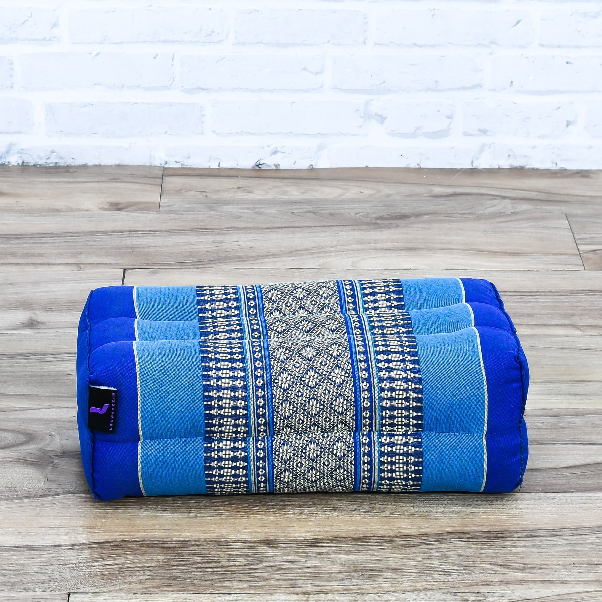 Leewadee Yoga Block - Floor Cushion for Yoga Practice, Meditation Seat Cushion for Workouts Filled with Kapok, 14 x 7 x 4.5″, Blue