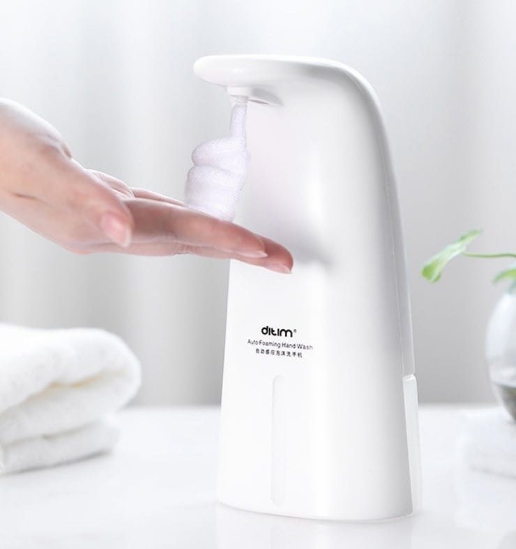 automatic hand cleaner