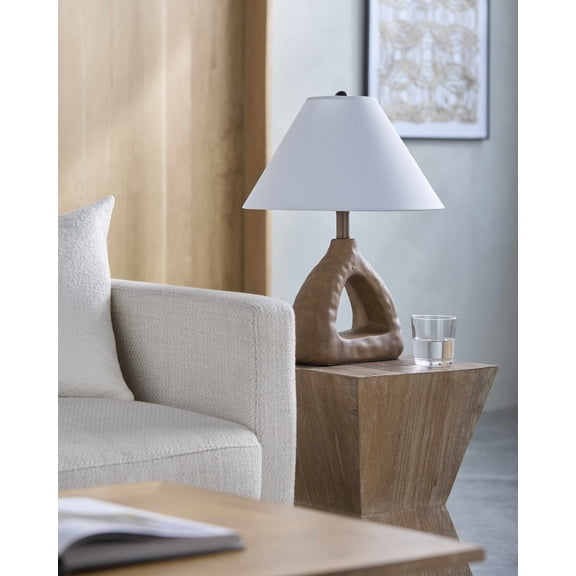 Boutique Rugs Fillinges Table Lamp