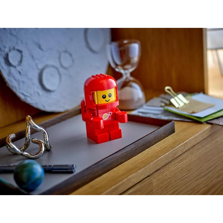 LEGO Up-scaled Baby Astronaut 40767 - Walmart.com