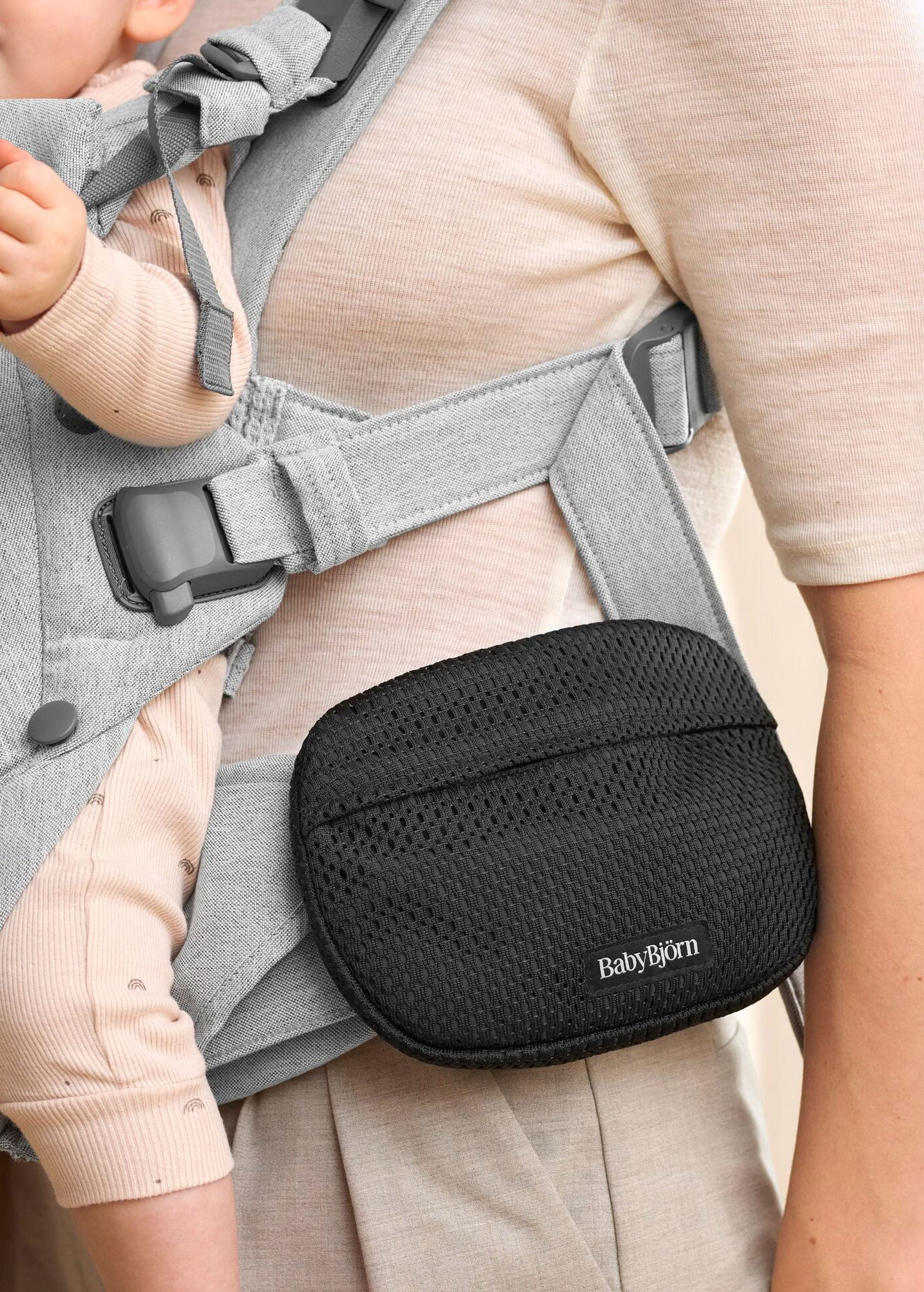 BabyBjorn Pocket Pouch for Infant Hip Seat Baby Carriers, Mesh, Black