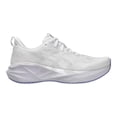 thumbnail image 1 of TENIS ASICS MUJER NOVABLAST 5 BLANCO RUNNING blanco 245, 1 of 6