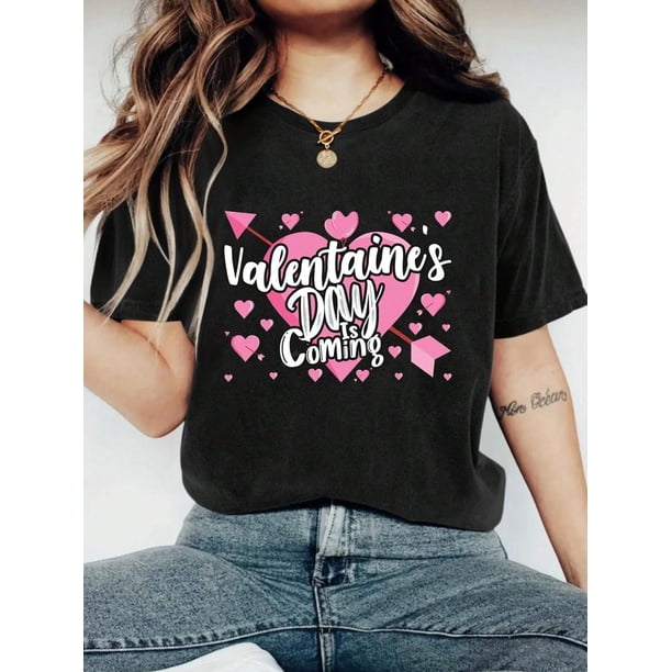 Camiseta de cuello redondo con estampado "Feliz Día de San Valentín" para mujer. Tejido de punto informal con cuello redondo. Ligera y transpirable para todas las estaciones.