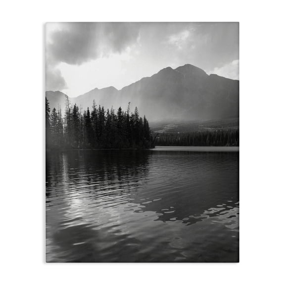 Stupell Industries Farmhouse Lake Ripples Scenery Canvas Art, 24 x 30, by Daniel Sproul