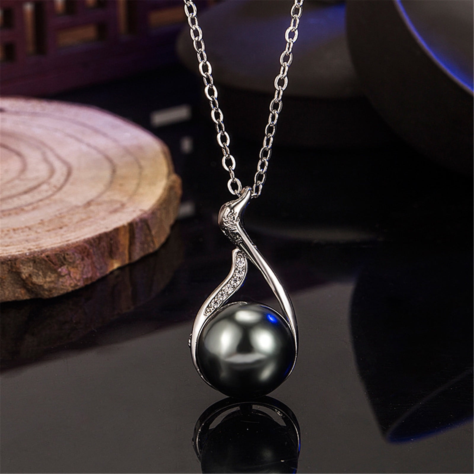 Ausyst Necklaces for Women Black Pearl Pendant Female Diamond Set
