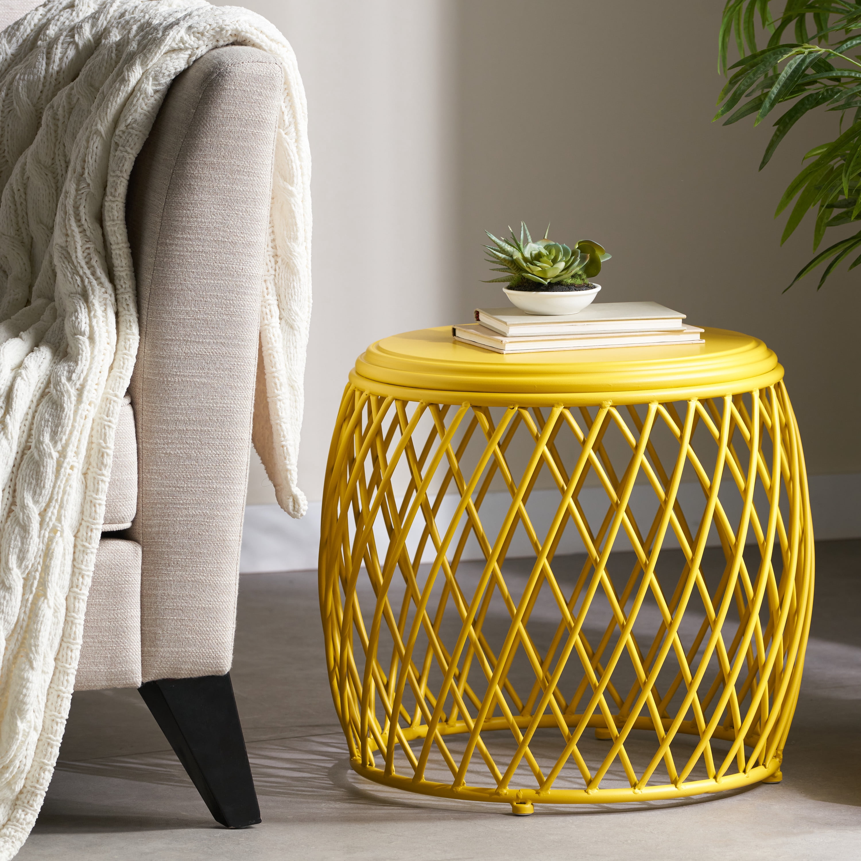 Outdoor Lattice Pattern Iron Side Table 19.75 Inch, Retro Decor Table for Patio Garden, Yellow