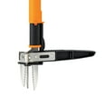thumbnail image 5 of Fiskars 3-Claw Stand Up Weeder, 39" Long Ergonomic Handle with Easy-Eject Mechanism, 5 of 10