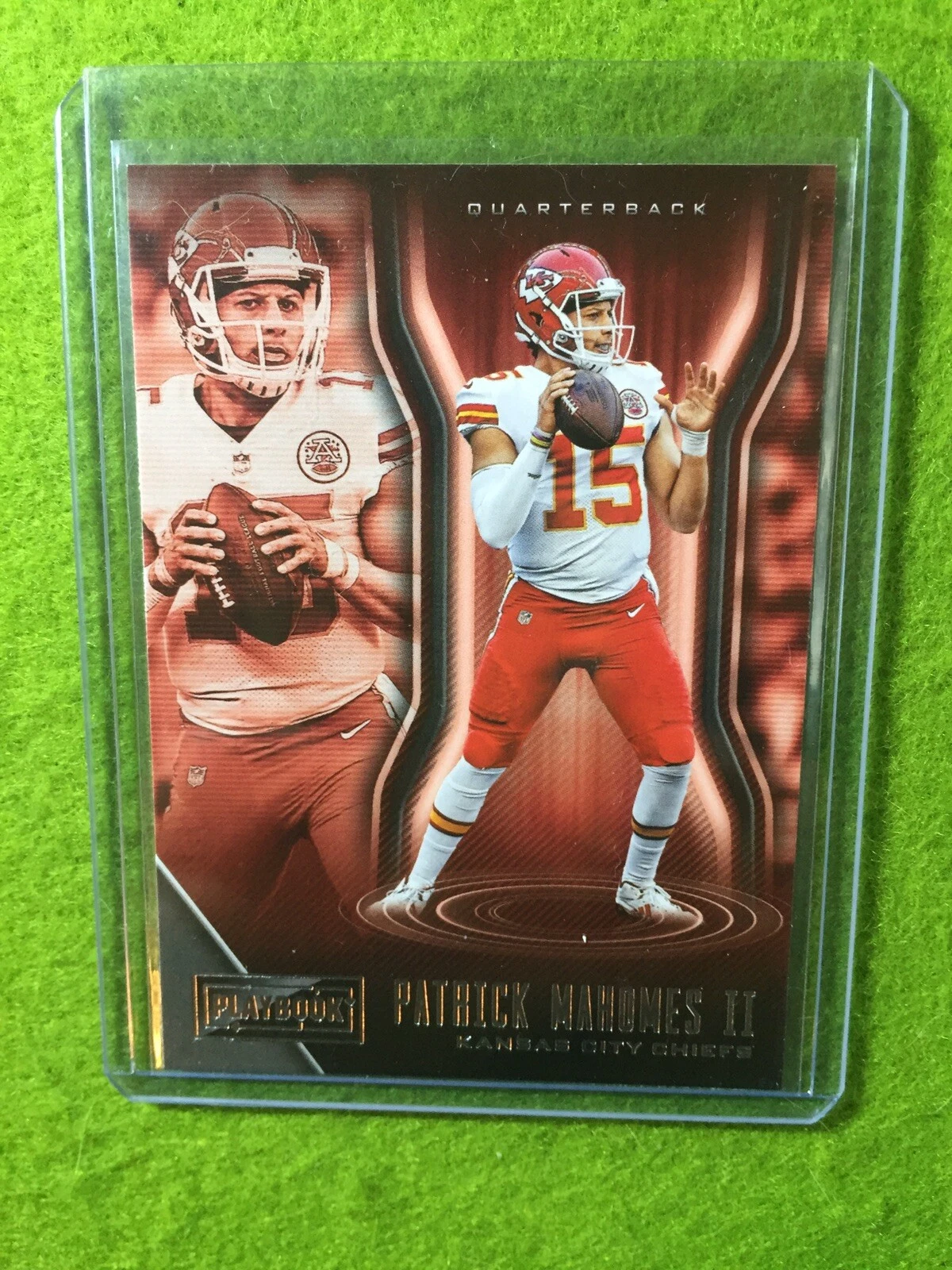 PATRICK MAHOMES CARD JERSEY #15 KANSAS CITY CHIEFS 2018 Panini Playbook Football