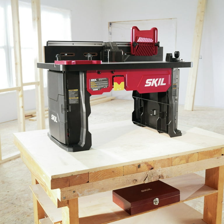 SKIL SRT1039 Benchtop Portable Router Table with Dual Sided Integrated Bit  Storage 
