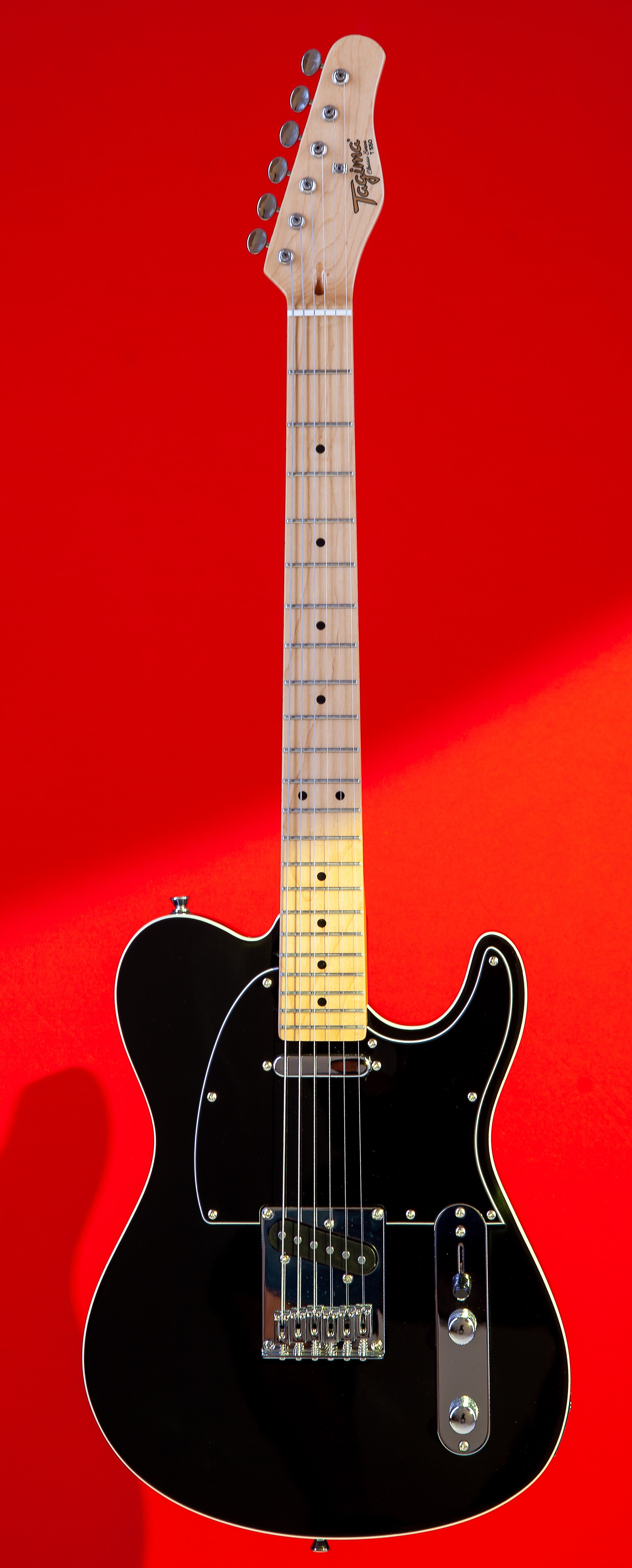 Tagima T 550 BK-LF/BK Electric Guitar - Black