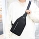 thumbnail image 4 of Bolso bandolera pequeño para el pecho, hombro, bandolera, bolso de viaje para hombres, mujeres y niños con orificio para auriculares, 4 of 7