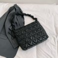 thumbnail image 4 of Bolso de mano informal para mujer, bolso bandolera de invierno de gran capacidad con patrón de corazón suave, 4 of 8
