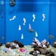 thumbnail image 2 of KAKOWELY 100 figuras de animales marinos adorables, decoración artificial para peceras, jarrones, recuerdos de fiesta con temática oceánica, minifiguras de animales marinos., 2 of 5