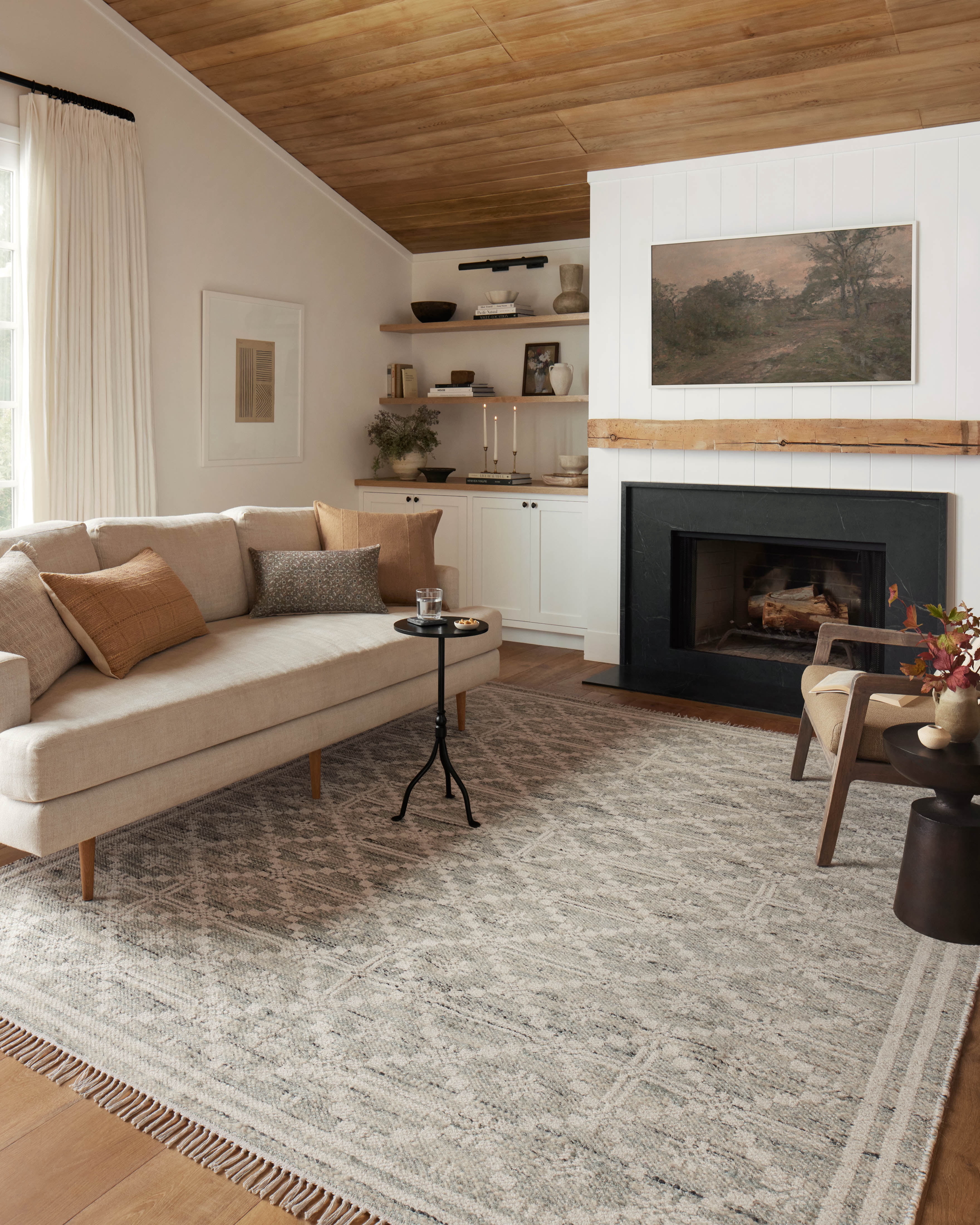 Angela Rose x Loloi Rivers Lagoon / Ivory 8'-6" x 11'-6" Area Rug