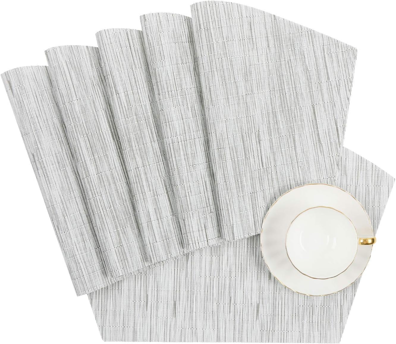 Round Table Placemats Set of 4 Wedge Shape Placemat Woven Vinyl Place Mats Heat Resistant Wipe Clean Dining Table Mats Home Table Decor (4, Tan)