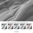 thumbnail image 2 of Cobertor Afelpado Dreamlab, Colcha Suave Polar con Microfibras, Cálida y Transpirable para Invierno, Hipoalergénico, Tamaño Individual, Gris Claro, 2 of 10