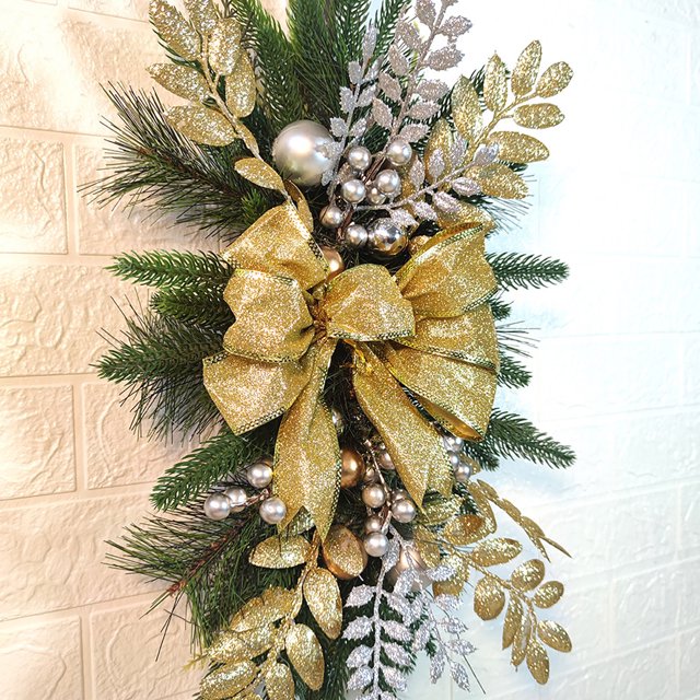 Corona de escalera de Navidad brillante artificial con decoración de luces de cadena dorado Ndcxsfigh Libre de BPA