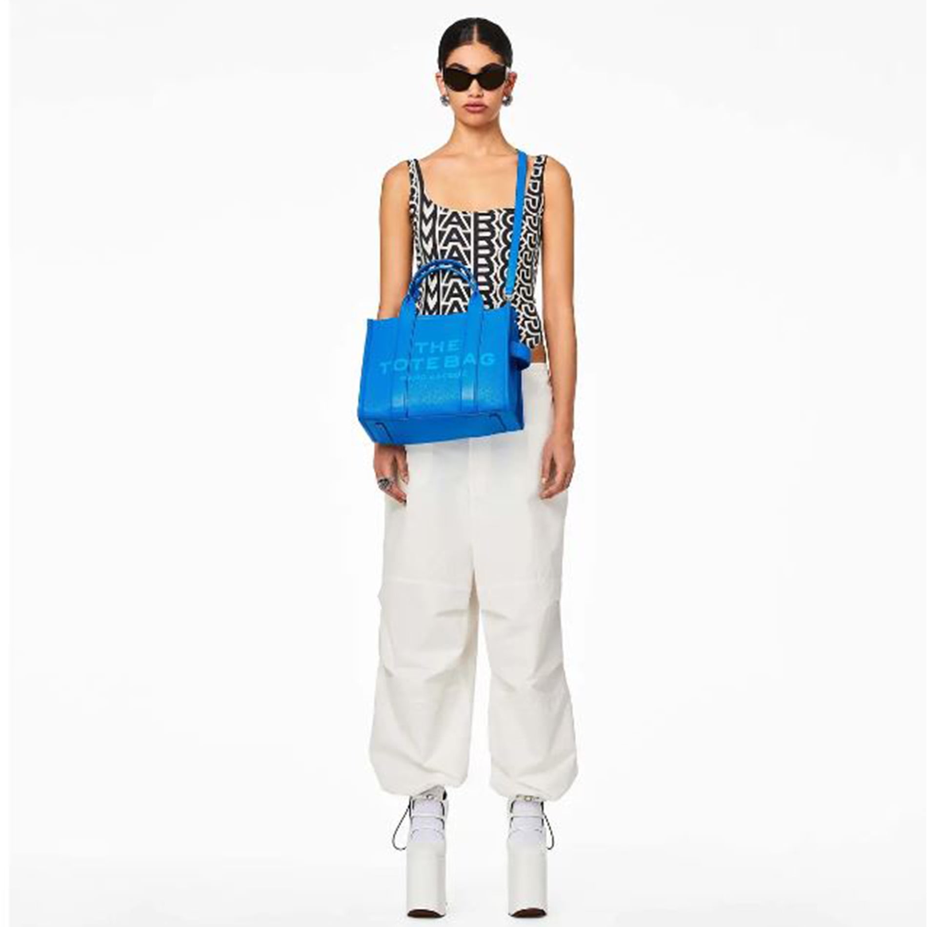 Marc Jacobs Womens The Leather Small Tote Bag Scuba One Size