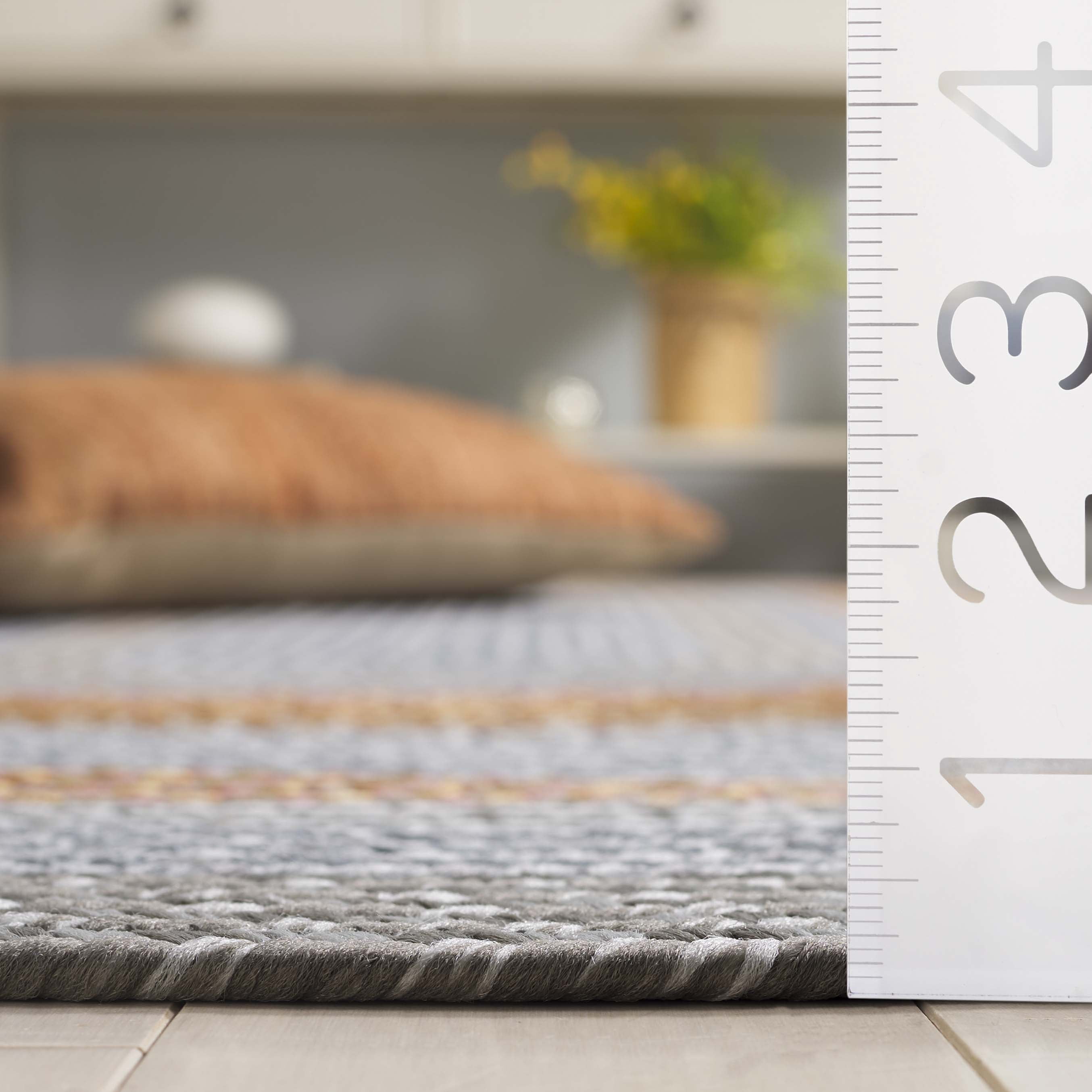 SAFAVIEH Braided Marco Bordered Machine Washable Reversible Area Rug, Grey/Rust, 3' x 5' Oval