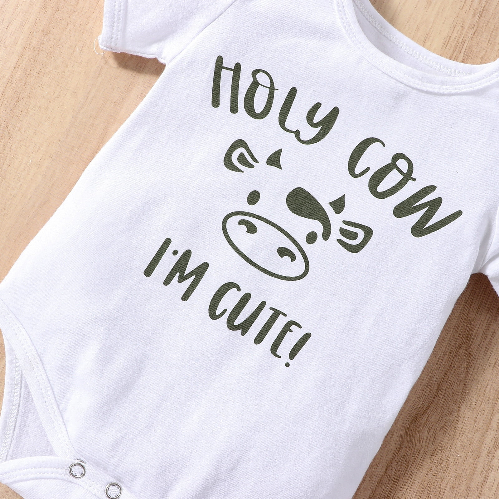 Baby clothes with giraffe print hotsell