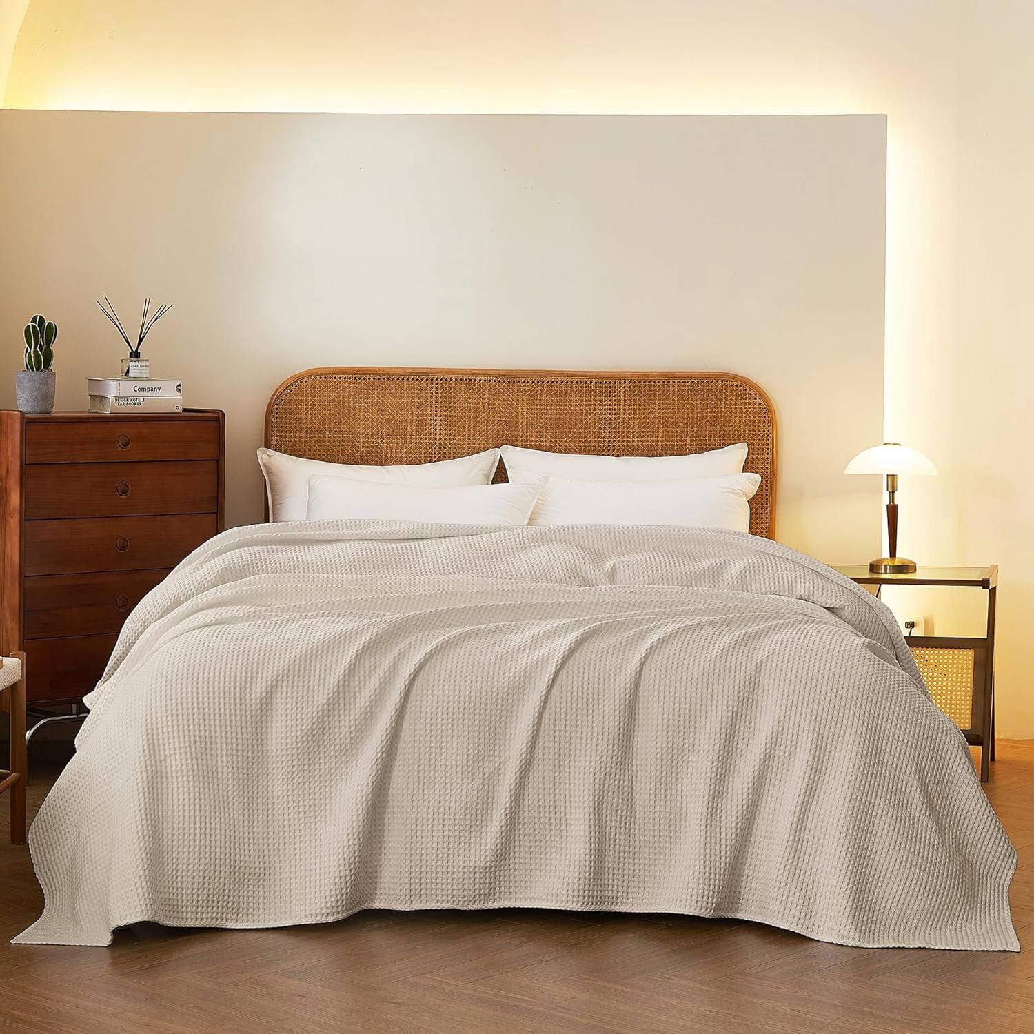 Shunjie.Home 100% Cotton Waffle Bed Blanket Queen Size, Throw Blanket for Couch All Seasons (Beige, 90x90)