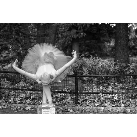 Ballerina Street Performer in Central Park, NYC Print Wall (Best Parks In Nyc)