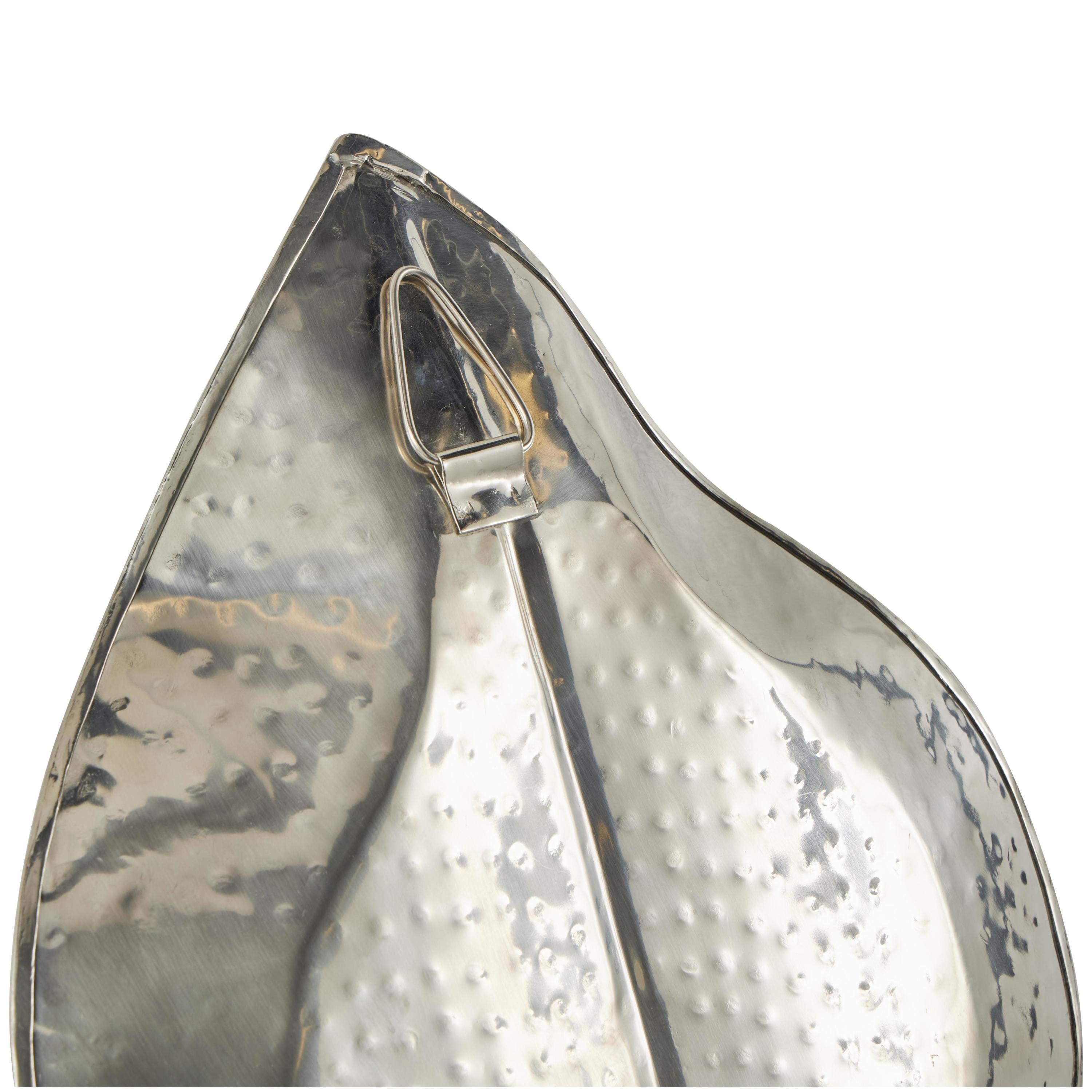 DecMode Silver Stainless Steel Metal Leaf Wall Sconce with Hammered Design